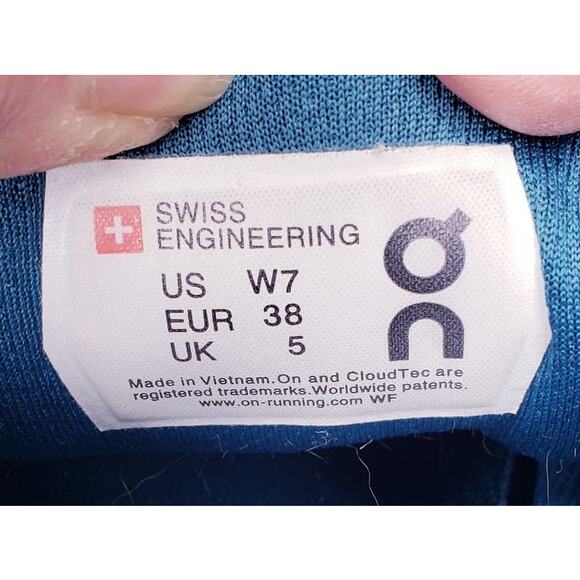 ON CLOUD ON Running Wms. 7 Cloudflow Performance Sneakers Shoes Atlantis/Flame - Picture 2 of 13